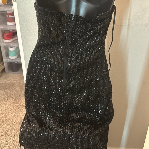 Sequin glam dress - Picture 6 of 8